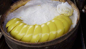 蔚县的特色小吃——黄面粉